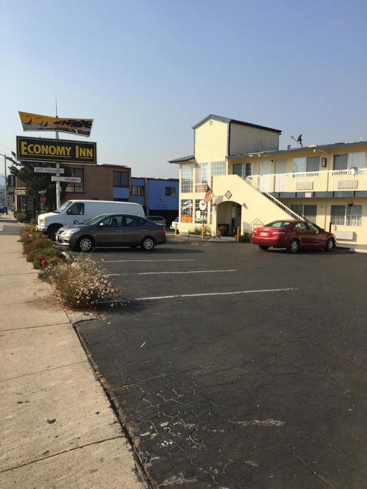 Economy Inn Monterey Seaside Bagian luar foto